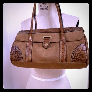 Pretty vintage bag